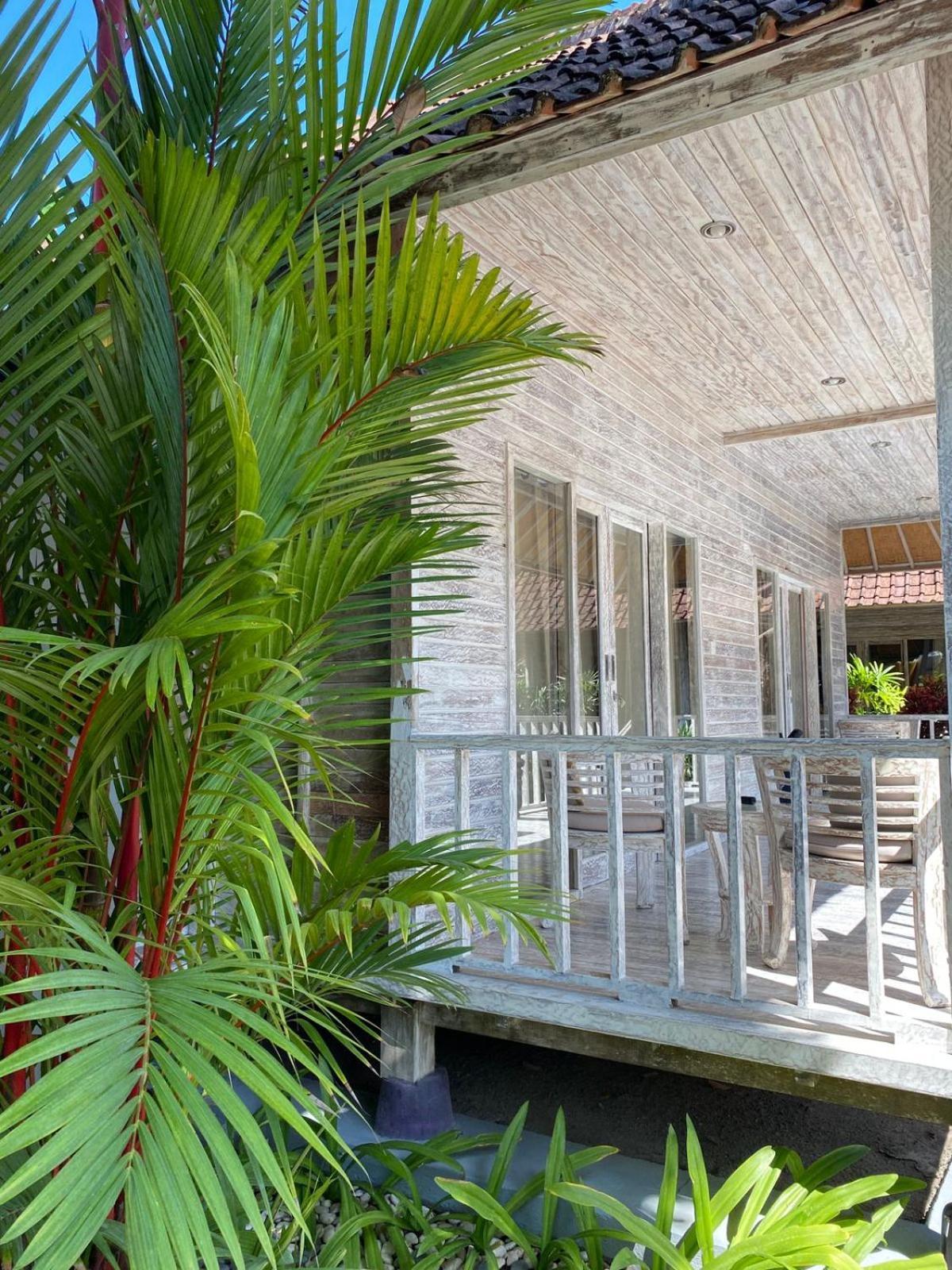 The Nichos Bungalows And Villas Lembongan Exterior foto