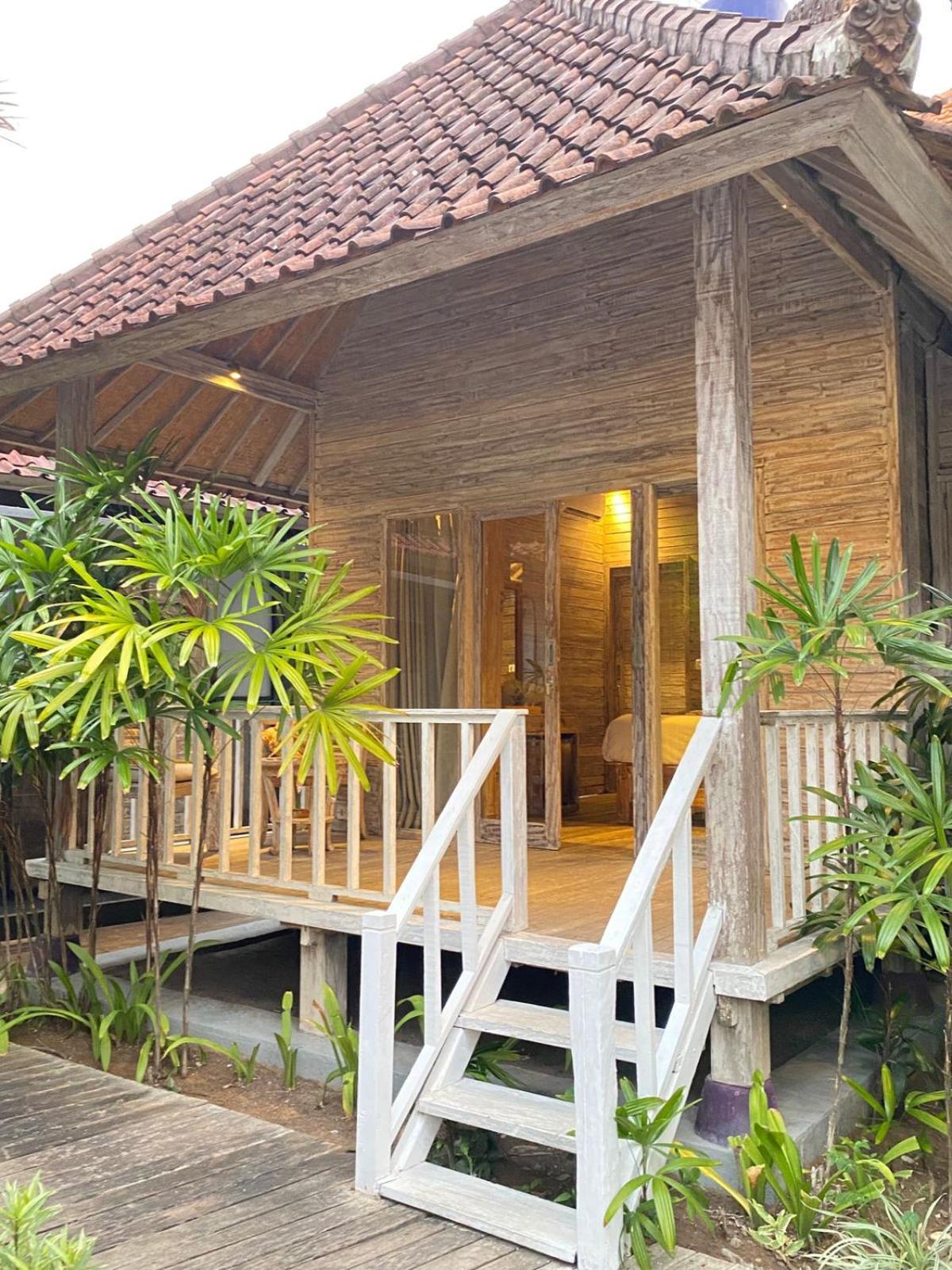The Nichos Bungalows And Villas Lembongan Exterior foto