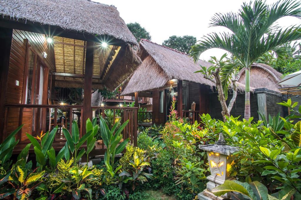 The Nichos Bungalows And Villas Lembongan Exterior foto